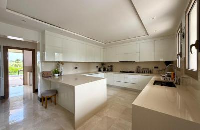 Villa d’exception à vendre – Ville Verte