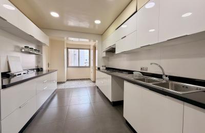 APPARTEMENT MEUBLÉ HAUT STANDING -À LOUER