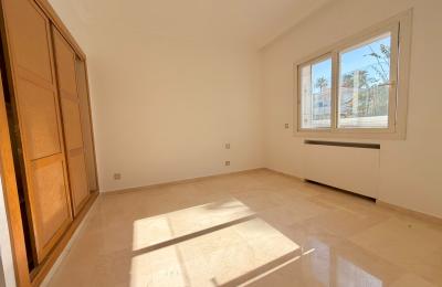 VILLA AVEC VUE MER À LOUER-AIN DIAB