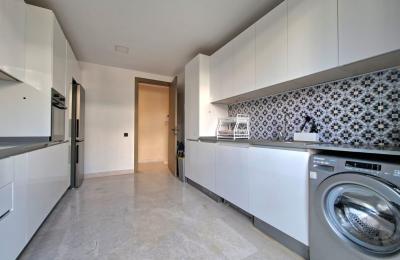 APPARTEMENT MEUBLÉ À LOUER - AIN DIAB EXTENSION