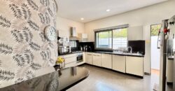 AIN DIAB – VENTE D’UNE MAGNIFIQUE VILLA AVEC PISCINE ET TOIT VUE MER EN RÉSIDENCE PRIVÉE