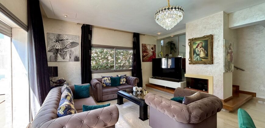 DAR BOUAZZA À 15 MINUTES DE CASABLANCA – VENTE D’UNE BELLE VILLA AVEC PISCINE ET JARDIN