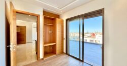 LOCATION D’UN JOLI STUDIO NEUF AVEC GRANDE TERRASSE, PARKING ET GARAGE EN CALIFORNIE