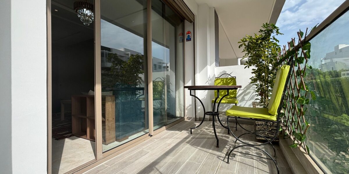 SUPERBE APPARTEMENT MEUBLE A LOUER A 100M DE LA MER SUPERBE APPARTEMENT MEUBLE A LOUER A 100M DE LA MER