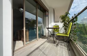 SUPERBE APPARTEMENT MEUBLE A LOUER A 100M DE LA MER