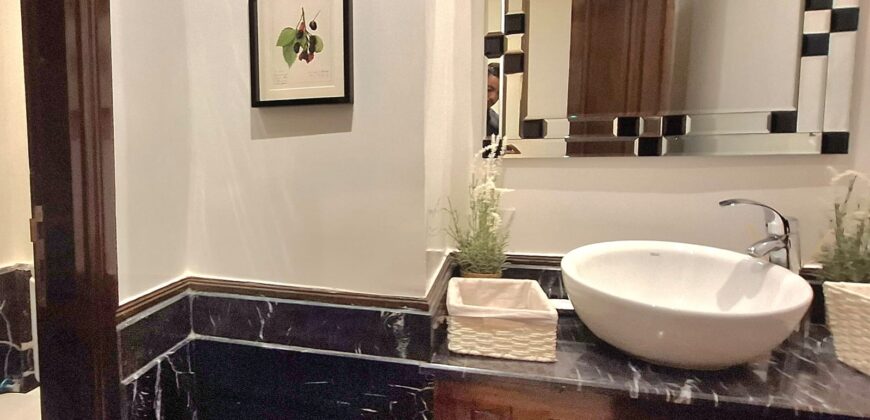 SUBLIME APPARTEMENT VUE SUR MER À AIN DIAB À LOUER MEUBLÉ