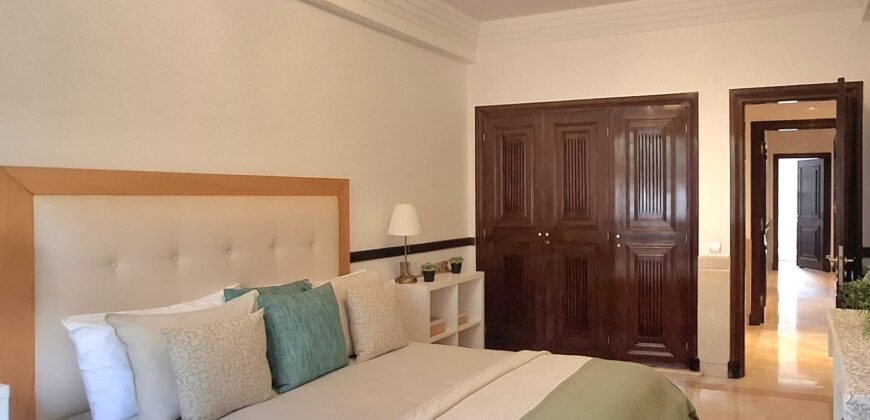 SUBLIME APPARTEMENT VUE SUR MER À AIN DIAB À LOUER MEUBLÉ