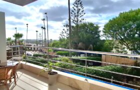 SUBLIME APPARTEMENT VUE SUR MER À AIN DIAB À LOUER MEUBLÉ