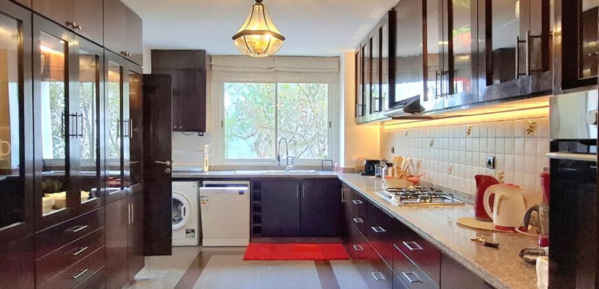 SUBLIME APPARTEMENT VUE SUR MER À AIN DIAB À LOUER MEUBLÉ