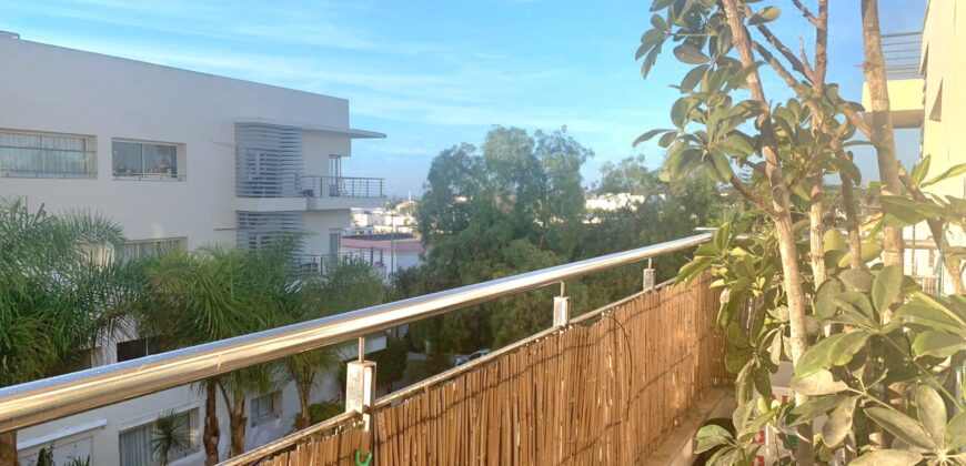 APPARTEMENT HAUT STANDING À LOUER À AIN DIAB, PRÈS DE LA MER