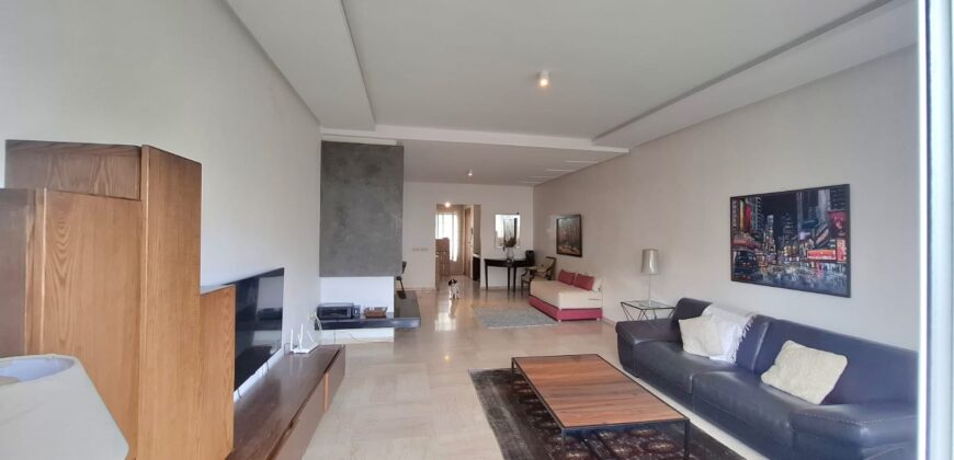 APPARTEMENT HAUT STANDING À LOUER À AIN DIAB, PRÈS DE LA MER