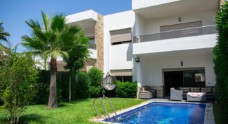 Super Villa En Bande à Vendre à Sidi Rahal sur 260M² de Terrain