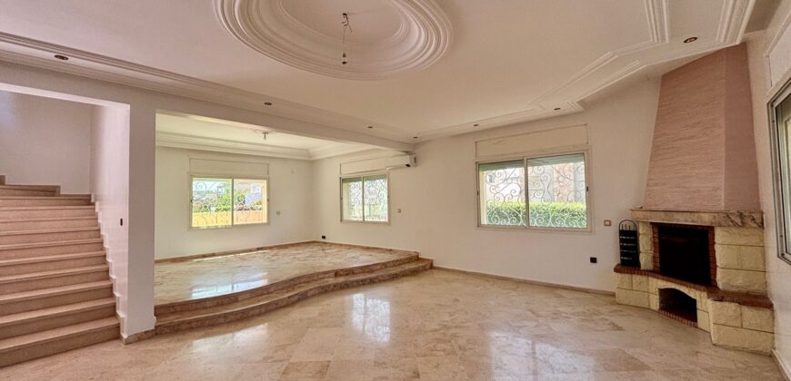 Belle Villa à Vendre Quartier Nawras à Dar Bouazza