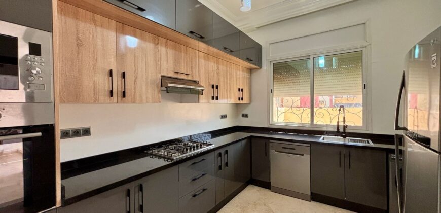 Belle Villa à Vendre Quartier Nawras à Dar Bouazza