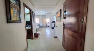 Très Grand Appartement à Usage Résidentiel ou Commercial à Louer au Coeur du Maarif Très Grand Appartement à Usage Résidentiel ou Commercial à Louer au Coeur du Maarif