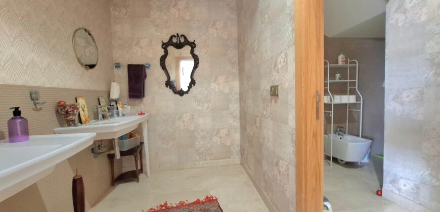 Superbe Villa Jumelée avec Piscine à Bouskoura sur Colline