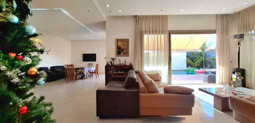 Superbe Villa Jumelée avec Piscine à Bouskoura sur Colline