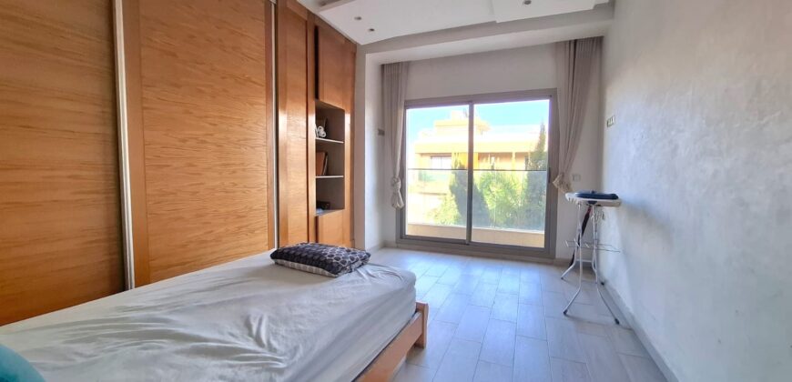 Superbe Villa Jumelée avec Piscine à Bouskoura sur Colline