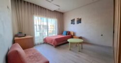 Superbe Villa Jumelée avec Piscine à Bouskoura sur Colline