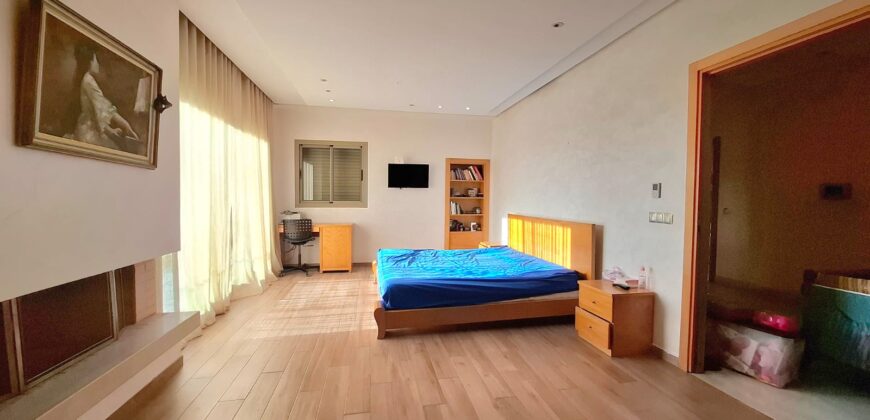 Superbe Villa Jumelée avec Piscine à Bouskoura sur Colline