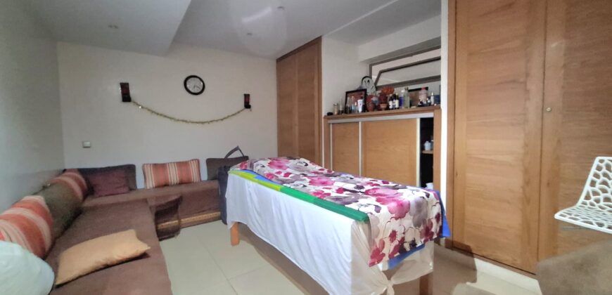 Superbe Villa Jumelée avec Piscine à Bouskoura sur Colline