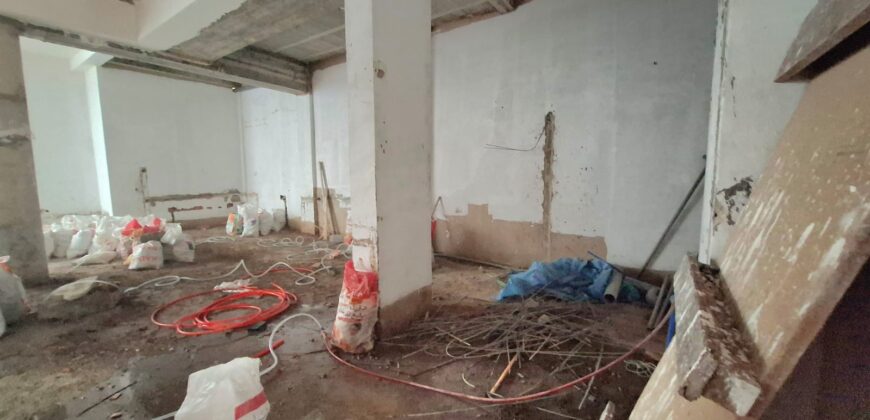 SPACIEUX LOCAL COMMERCIAL DE 140M² À LOUER À TRIANGLE D&rsquo;OR