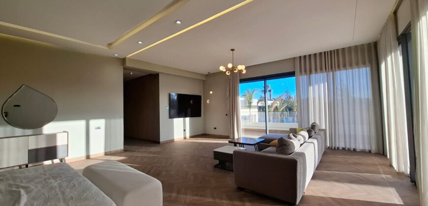 Domaine de Prestige sur 8000m² de Terrain et 1300m² Habitables