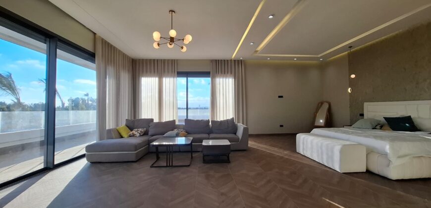 Domaine de Prestige sur 8000m² de Terrain et 1300m² Habitables