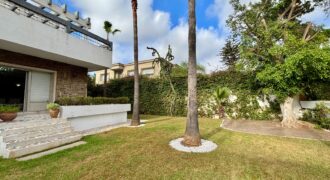 Villa de Prestige sur 1010m² de Terrain à Vendre à Polo