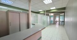 Grand Plateau De Bureau à Vendre à Derb Omar