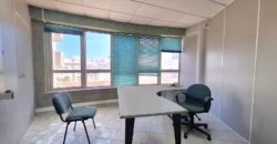 Grand Plateau De Bureau à Vendre à Derb Omar