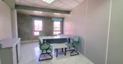 Grand Plateau De Bureau à Vendre à Derb Omar