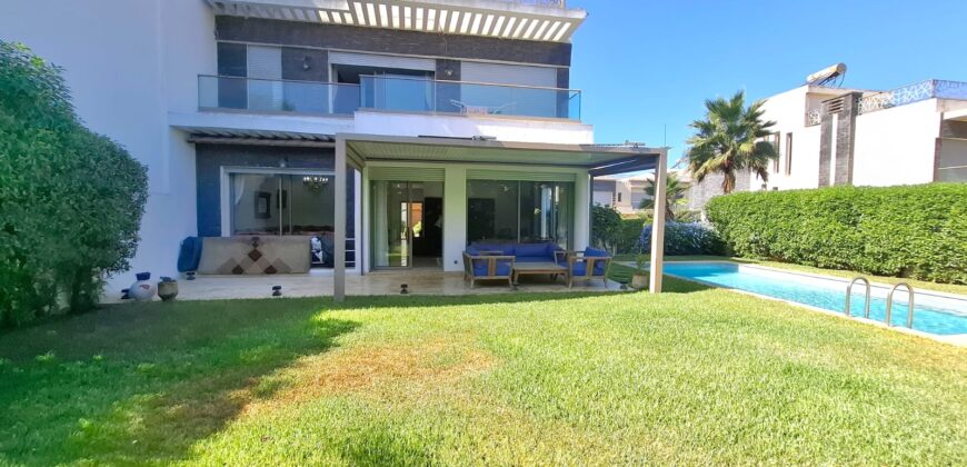 Villa de Prestige sur 501m² de Terrain à Vendre à Oued Merzeg Villa de Prestige sur 501m² de Terrain à Vendre à Oued Merzeg