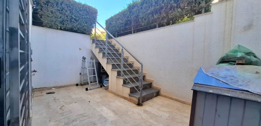 Villa de Prestige sur 501m² de Terrain à Vendre à Oued Merzeg Villa de Prestige sur 501m² de Terrain à Vendre à Oued Merzeg