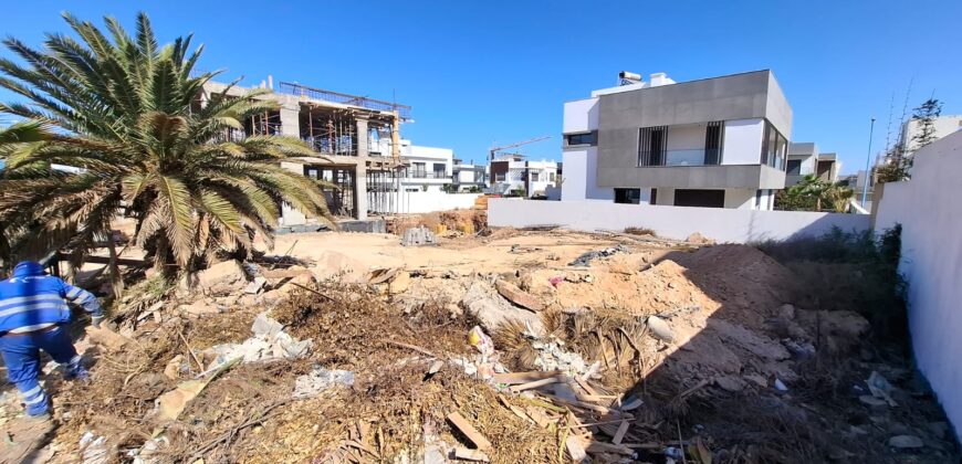 Super Terrain à Vendre au Coeur de Oued Merzeg pour Villa