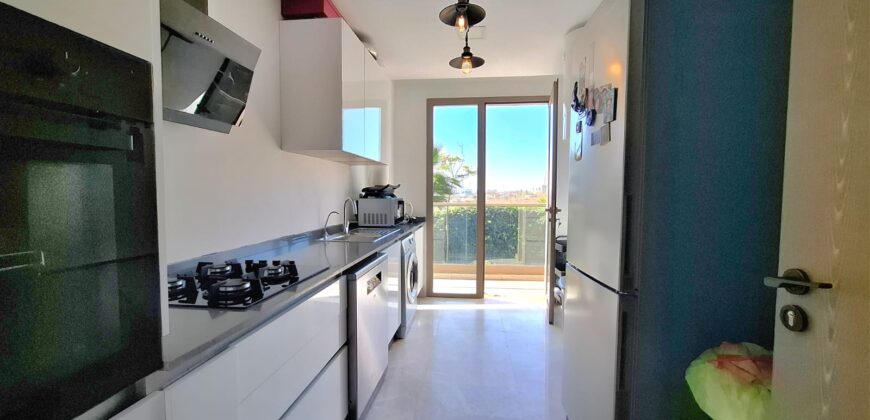 SUPER APPARTEMENT À LOUER À 100M DE LA MER À AIN DIAB EXTENSION