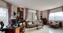 Villa de Prestige sur 2500m² de Terrain à Vendre à Dar Bouazza