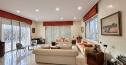 Villa de Prestige sur 2500m² de Terrain à Vendre à Dar Bouazza