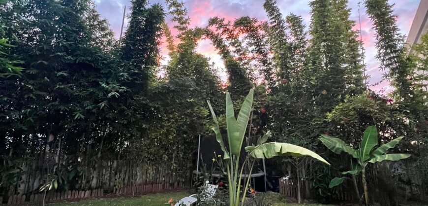 Super Rez-de-Jardin avec Piscine à Dar Bouazza à Vendre