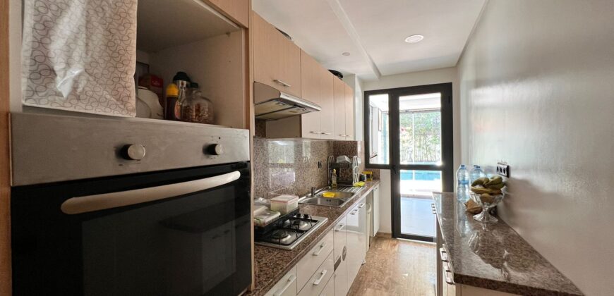 Super Rez-de-Jardin avec Piscine à Dar Bouazza à Vendre