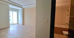 Super Appartement à la Cité Des Arts, Près de la Corniche