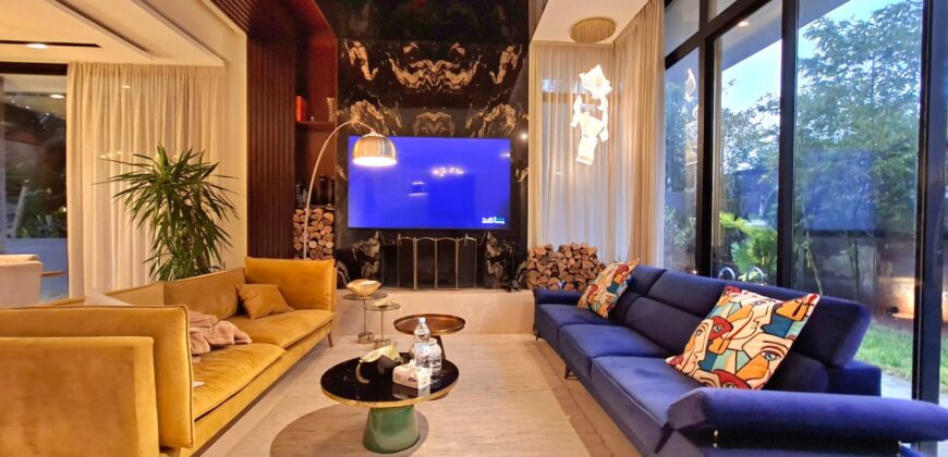 Villa de Luxe Vue sur Mer à Vendre à Dar Bouazza