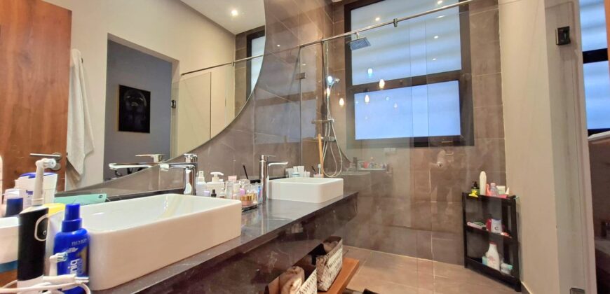 Villa de Luxe Vue sur Mer à Vendre à Dar Bouazza