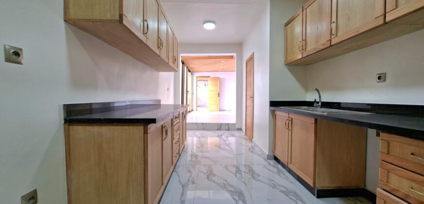 Super Appartement de 220m2 au Coeur du Maarif