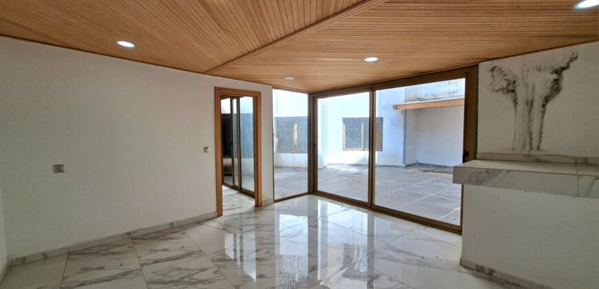 Super Appartement de 220m2 au Coeur du Maarif