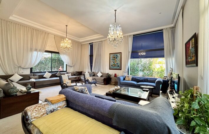 Magnifique villa isolée à vendre à Dar Bouazza