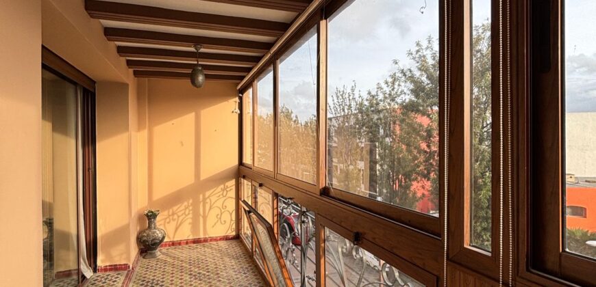 APPARTEMENT CHALEUREUX MEUBLÉ À LOUER