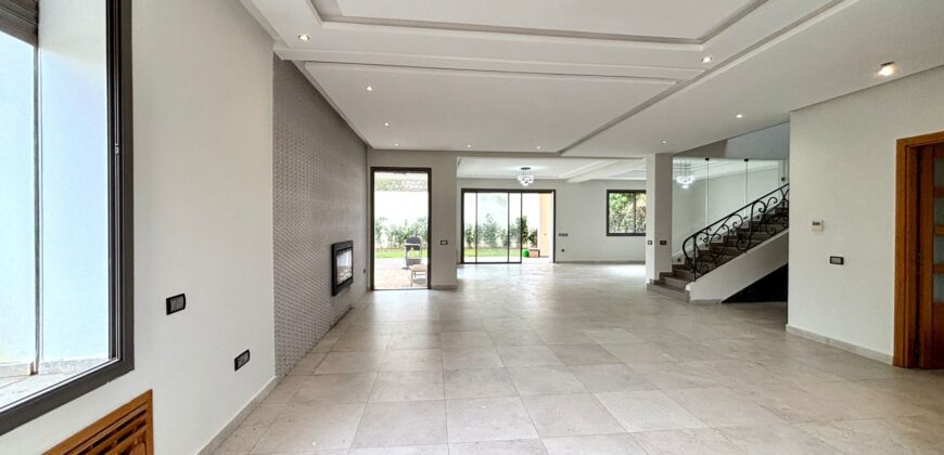 Villa 4 chambres à louer à Oued Merzeg