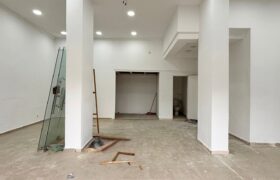 Local commercial à louer à Bourgogne 78m2