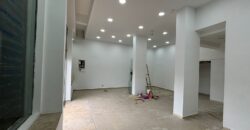 Local commercial à louer à Bourgogne 78m2